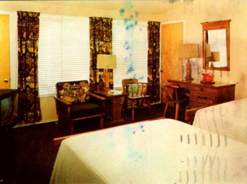 Botsford Inn - Vintage Postcard (newer photo)